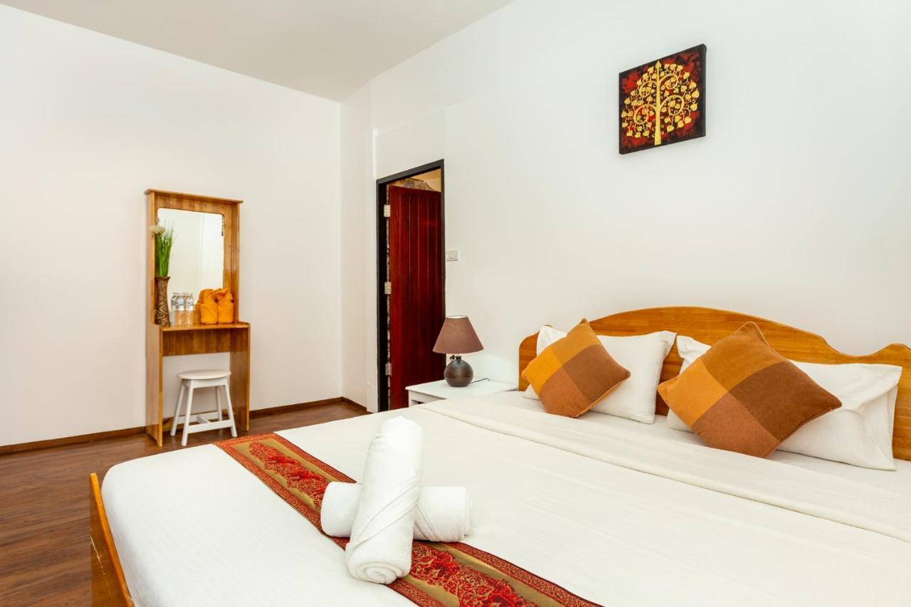 West Coast Beach Resort Koh Phangan Exteriör bild