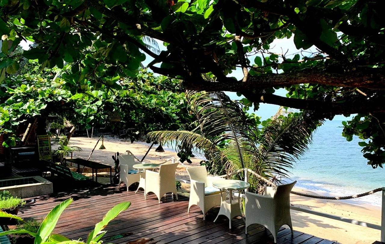 West Coast Beach Resort Koh Phangan Exteriör bild