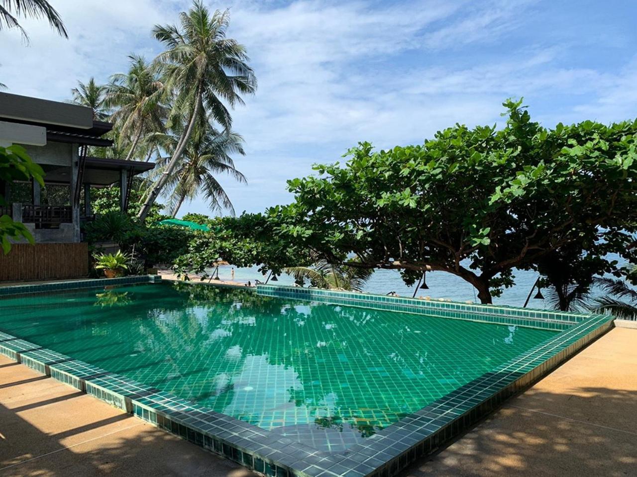 West Coast Beach Resort Koh Phangan Exteriör bild